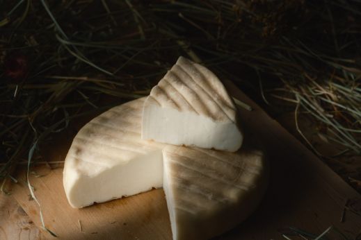PurCrü Robin ist ein fein aromatischer Ziegenweichkäse. 
